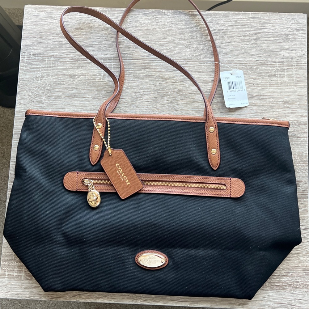 NWT - Coach Black and Brown Women's Tote Bag